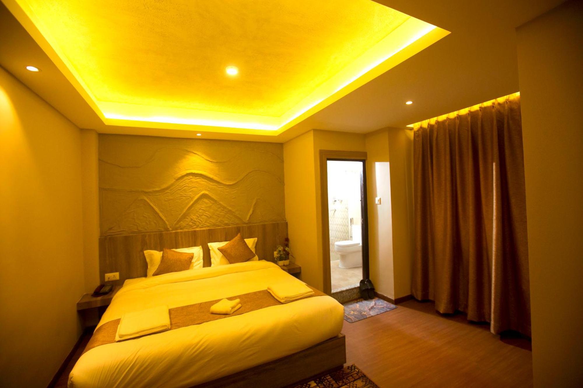 Divya Boutique Inn Катманду Екстериор снимка