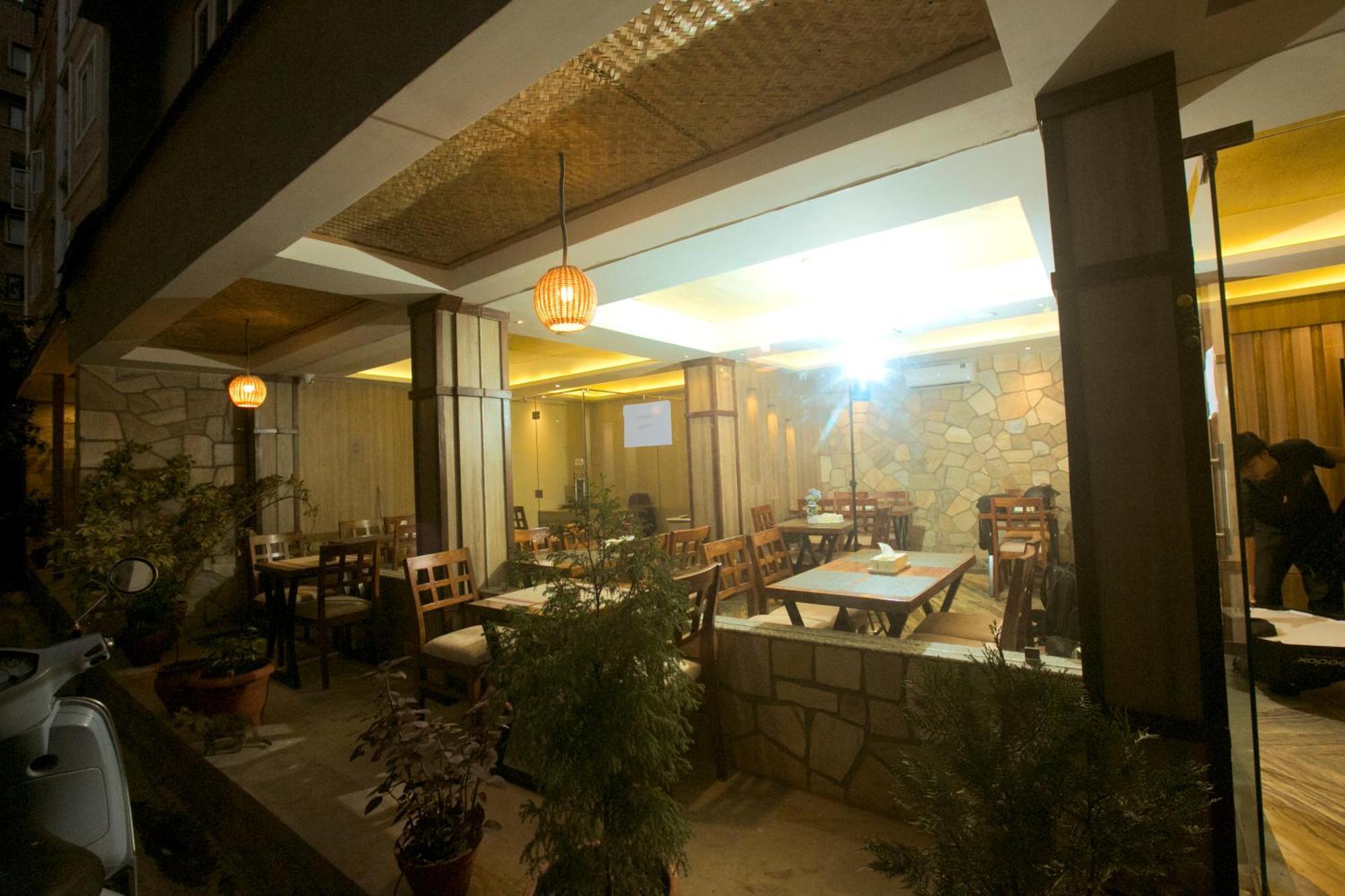 Divya Boutique Inn Катманду Екстериор снимка