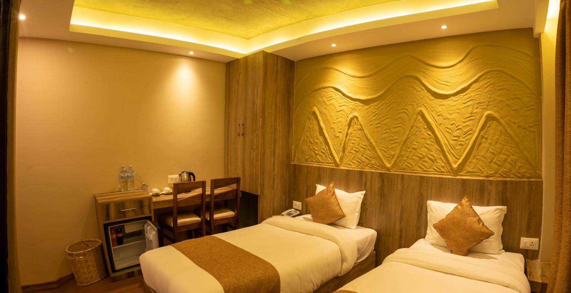 Divya Boutique Inn Катманду Екстериор снимка